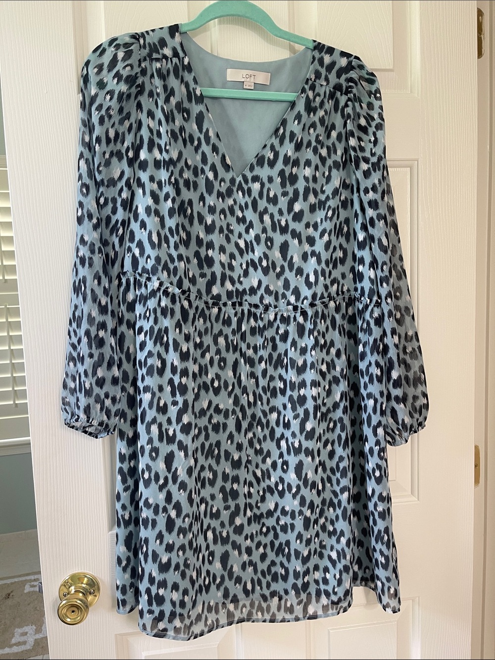 LOFT Blue and Dark Blue  Leopard Print V-Neck Long Sleeve Dress -M